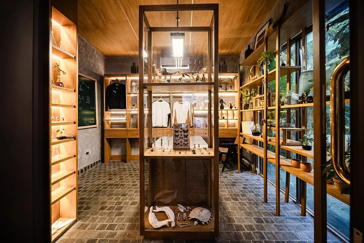 Ruang koleksi Human Gear di Hoffmann Lane